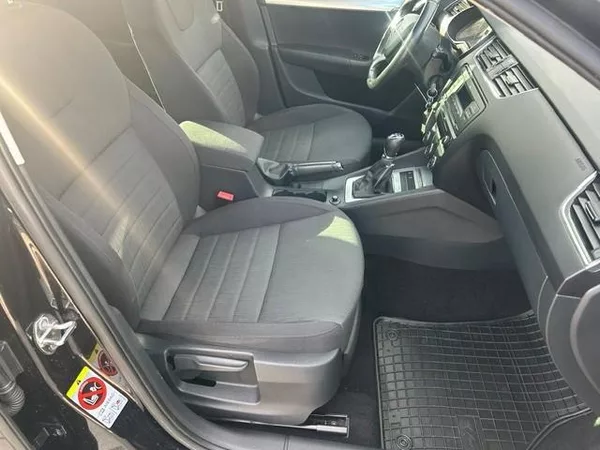 Škoda Octavia 1,4TSi elegance combi 103kW - foto 27