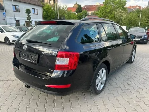 Škoda Octavia 1,4TSi elegance combi 103kW - foto 3