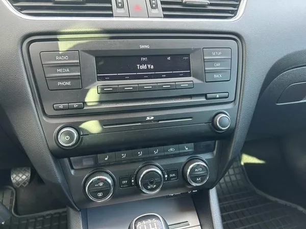 Škoda Octavia 1,4TSi elegance combi 103kW - foto 33
