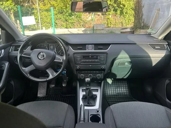 Škoda Octavia 1,4TSi elegance combi 103kW - foto 39