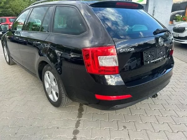 Škoda Octavia 1,4TSi elegance combi 103kW - foto 7