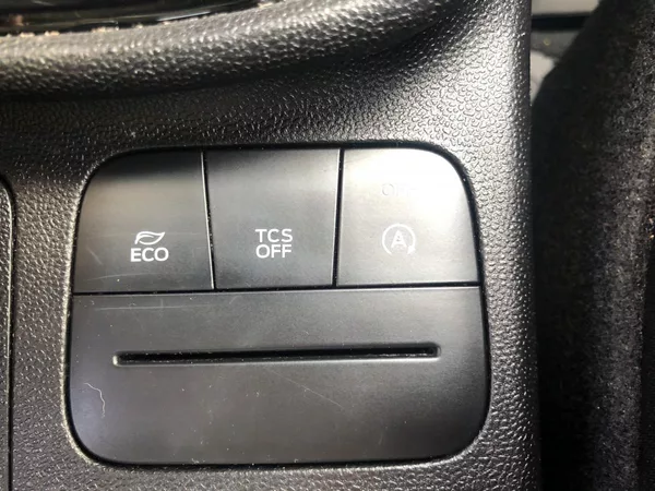Ford Fiesta 1,0 model 2018 1.majitel - foto 54