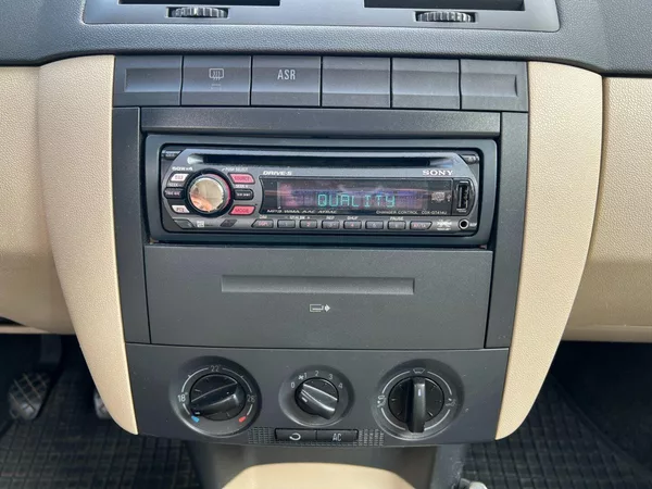 Ford Focus 1.5TDCI 88kW! TITANIUM! tažné - foto 14
