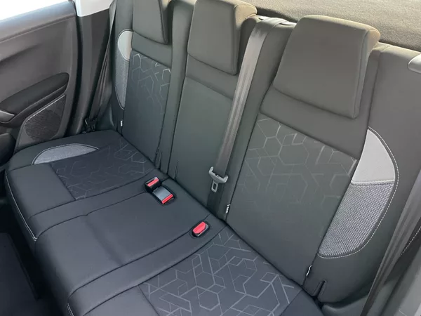 Peugeot 2008 1.2PT Car Play! Navigace! - foto 17