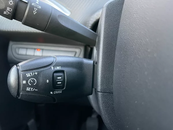 Peugeot 2008 1.2PT Car Play! Navigace! - foto 20