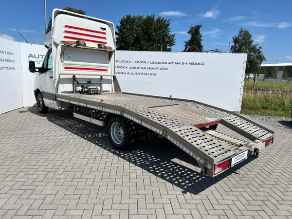 Volkswagen Crafter 2.5TDi Odtahový speciál - foto 6