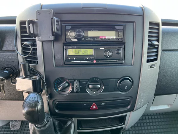 Volkswagen Crafter 2.5TDi Odtahový speciál - foto 9