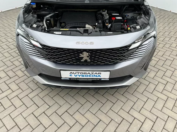 Peugeot 5008 1.2PT 96kW! Allure! Tažné! LED - foto 13