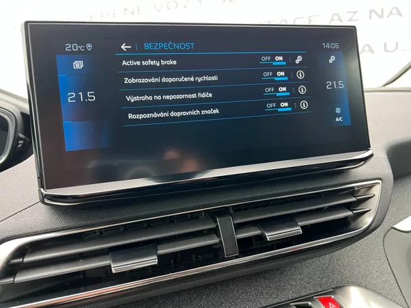 Peugeot 5008 1.2PT 96kW! Allure! Tažné! LED - foto 31
