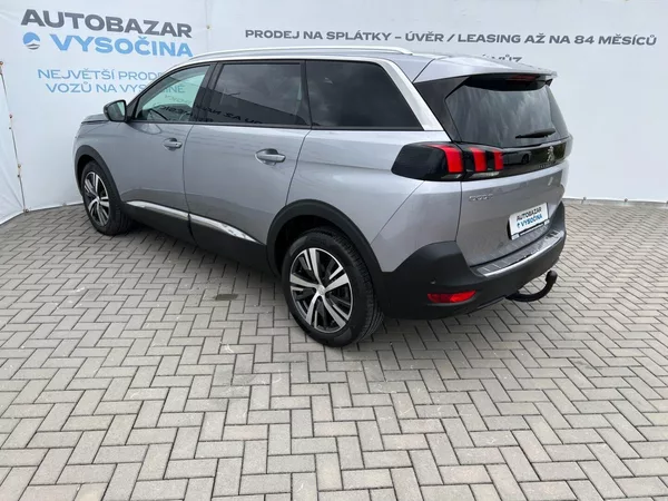 Peugeot 5008 1.2PT 96kW! Allure! Tažné! LED - foto 6