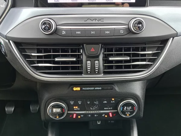 Ford Focus Active 2.0TDCi 110KW! Tažné! - foto 15