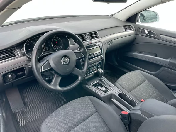 Škoda Superb 2.0 TDi 103kW! DSG! CZ! - foto 14