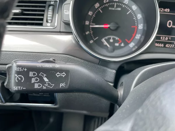 Škoda Superb 2.0 TDi 103kW! DSG! CZ! - foto 22