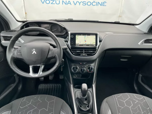 Peugeot 2008 1.2PT 61kW Navigace! Car Play - foto 13