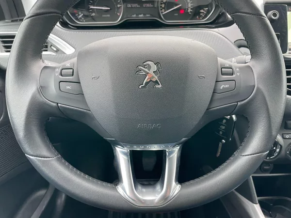 Peugeot 2008 1.2PT 61kW Navigace! Car Play - foto 20