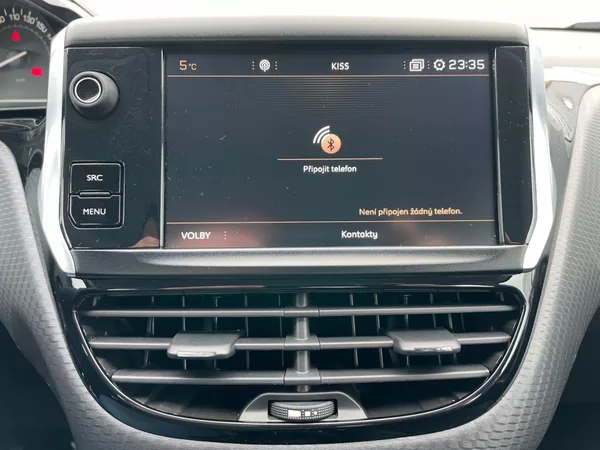 Peugeot 2008 1.2PT 61kW Navigace! Car Play - foto 23