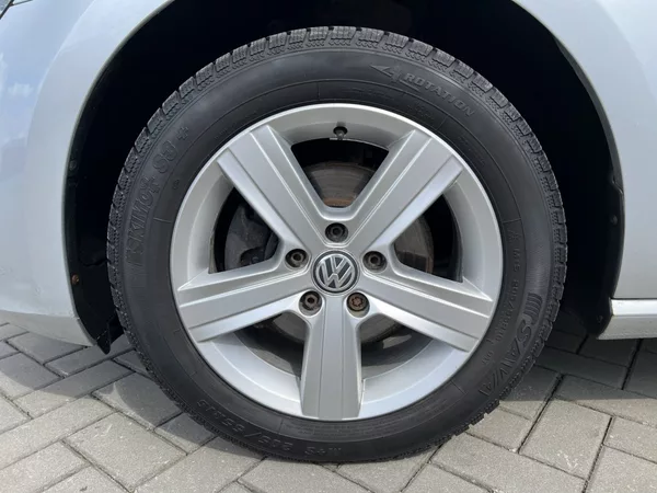 Volkswagen Golf 2.0TDi 110kW! Xenony - foto 29