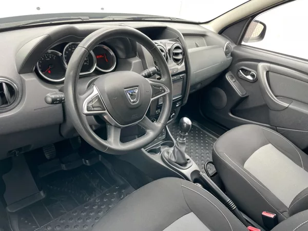 Dacia Duster 1.2TCe 92kW Black Shadow - foto 11