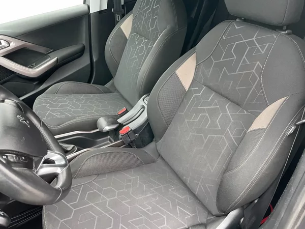 Peugeot 2008 1.6HDi Klima! - foto 15