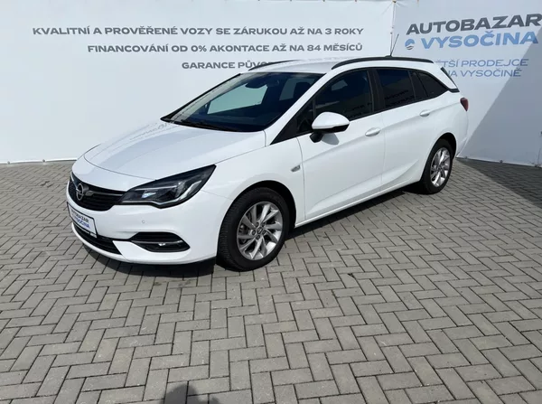 Opel Astra ST 1.2 turbo 96kW! Navi!