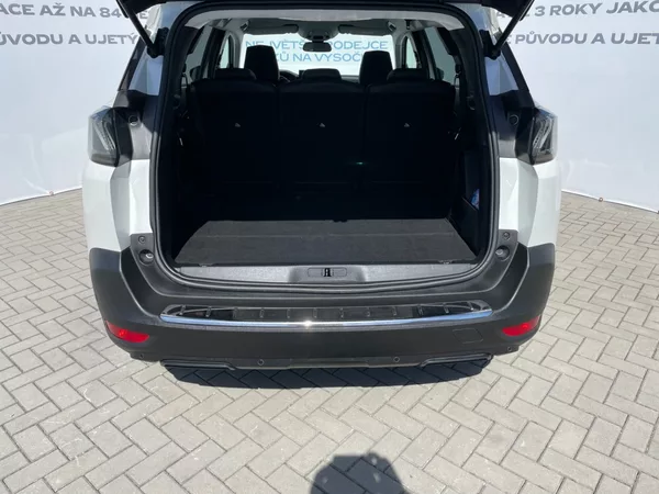 Peugeot 5008 1.5HDi Allure! EAT8! ČR+1.maj! - foto 11
