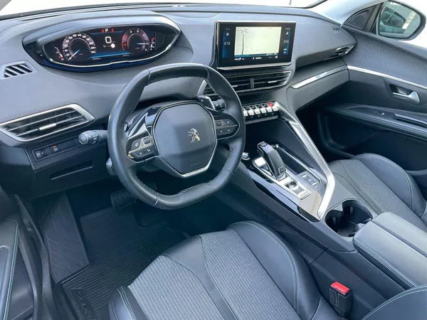 Peugeot 5008 1.5HDi Allure! EAT8! ČR+1.maj! - foto 13
