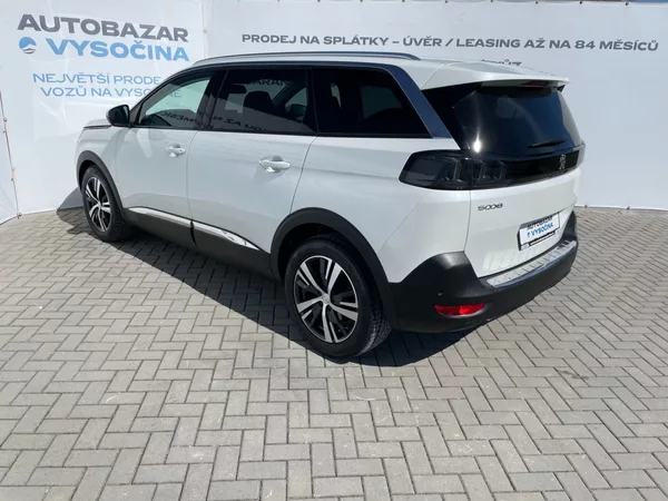 Peugeot 5008 1.5HDi Allure! EAT8! ČR+1.maj! - foto 6