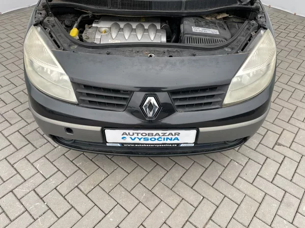 Renault Scénic 1.6i 16V Climatronic! - foto 11