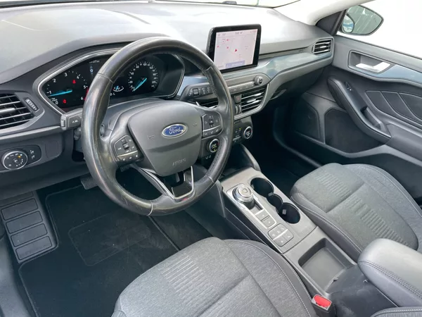 Ford Focus Active Com. 1.5TDCi - foto 12
