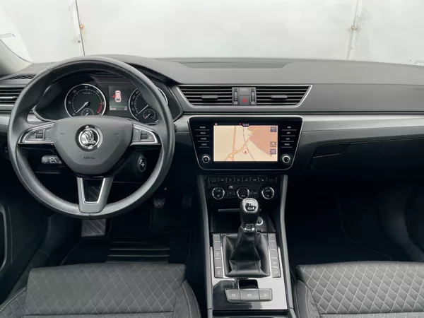 Škoda Superb 2.0TDi 110kW 4x4! STYLE++! - foto 13