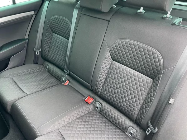 Škoda Superb 2.0TDi 110kW 4x4! STYLE++! - foto 18