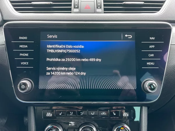 Škoda Superb 2.0TDi 110kW 4x4! STYLE++! - foto 21