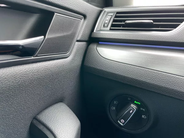 Škoda Superb 2.0TDi 110kW 4x4! STYLE++! - foto 38