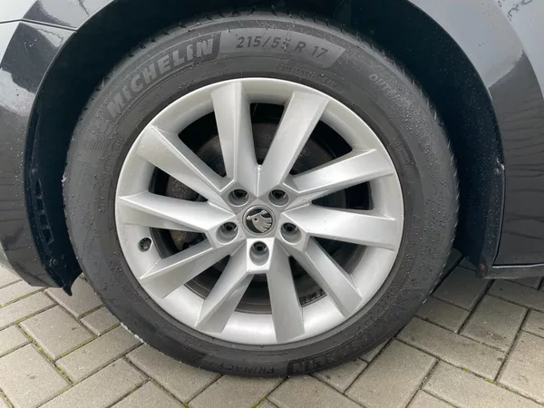 Škoda Superb 2.0TDi 110kW 4x4! STYLE++! - foto 43