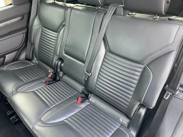 Land Rover Discovery 3.0Td6 190kW HSE LUXURY - foto 23