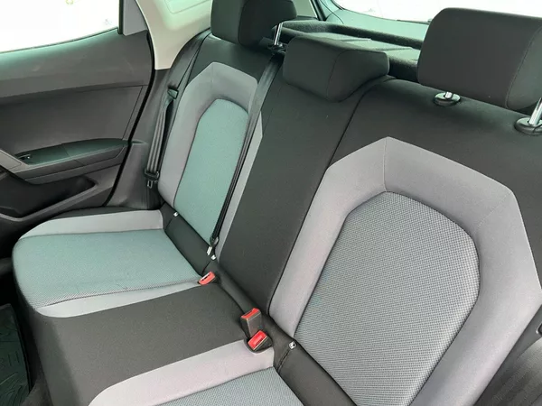 Seat Arona 1.0TSi 70kW! Navi! Apps! - foto 16