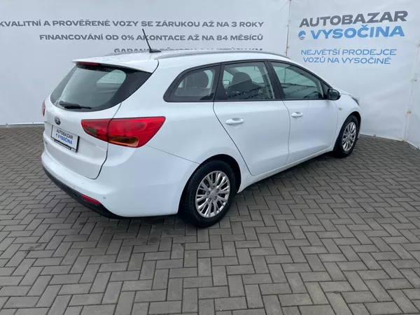 Kia Ceed SW 1.4CRDi Climatronic! Navi! - foto 4