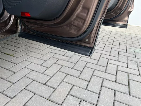 Volkswagen Tiguan 1.4TSi 90kW Sport&Style+ LIFE - foto 37