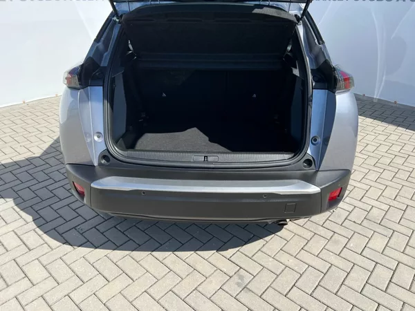 Peugeot 2008 1.2PT 74kW! 1.maj! Navi! LED! - foto 10