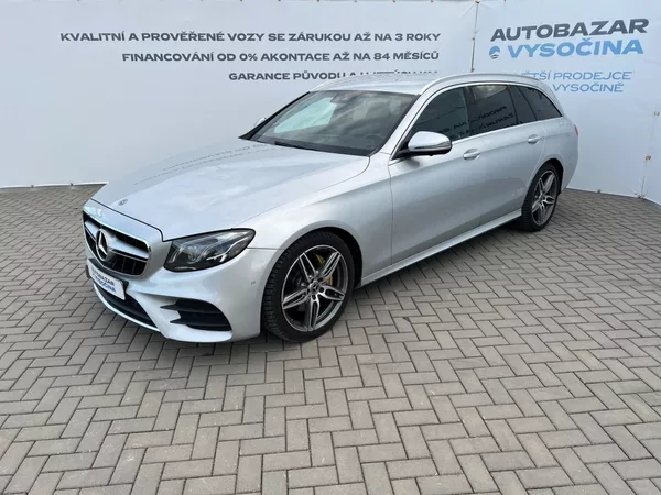 Mercedes-Benz Třídy E 2.0d AMG-line! Navi! Tažné!