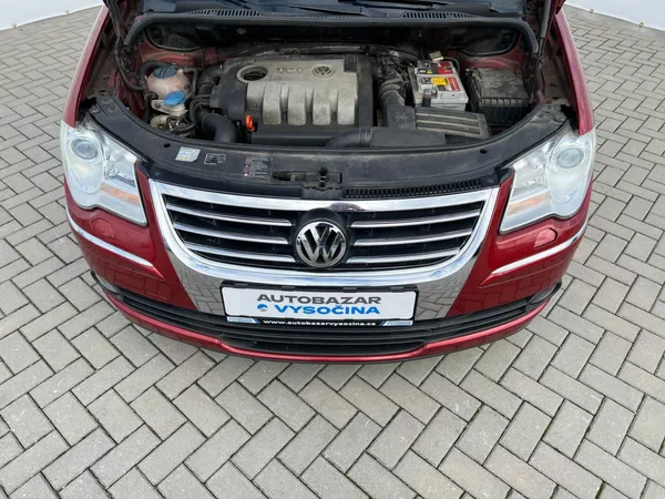 Volkswagen Touran 2.0TDi 103kW! 2x kola! - foto 11