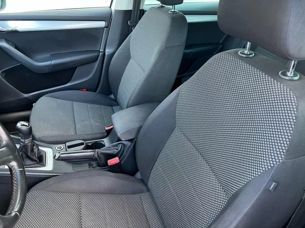 Škoda Octavia 1.6TDi 77kW 4x4! 2xkola! tažné - foto 16