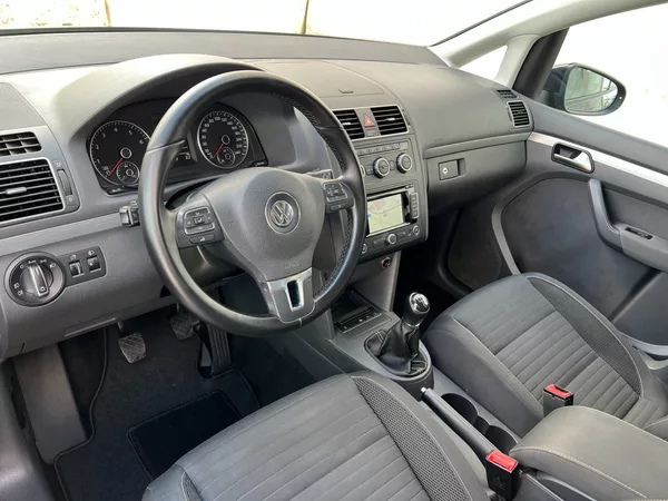 Volkswagen Touran 1.2TSi 77kW Edice CUP + 7-míst - foto 12