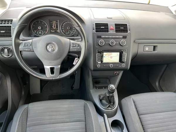 Volkswagen Touran 1.2TSi 77kW Edice CUP + 7-míst - foto 13