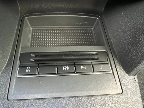 Volkswagen Touran 1.2TSi 77kW Edice CUP + 7-míst - foto 16