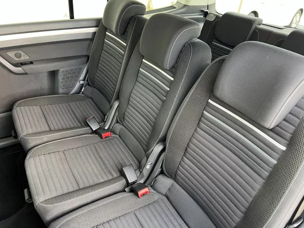 Volkswagen Touran 1.2TSi 77kW Edice CUP + 7-míst - foto 19