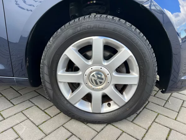 Volkswagen Touran 1.2TSi 77kW Edice CUP + 7-míst - foto 41