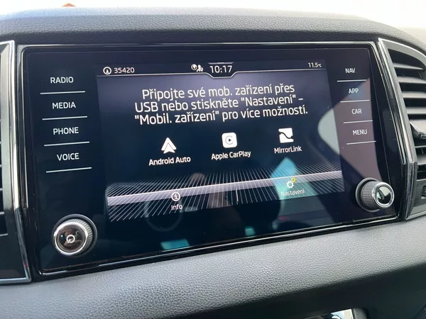 Škoda Karoq 2.0TDi Style+! Tažné! ČR+1.maj - foto 31