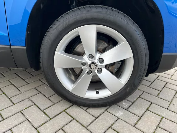 Škoda Karoq 2.0TDi Style+! Tažné! ČR+1.maj - foto 41
