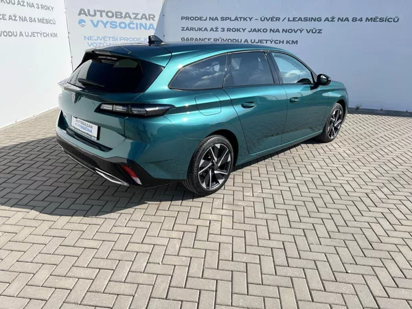Peugeot 308 1.2PT 96kW! Allure! ČR! AUT. - foto 4